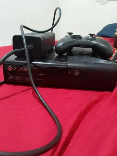 Xbox 360 para retirada de peças 