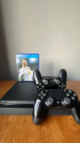 Play 4 Slim
