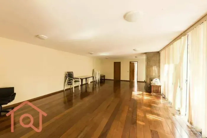 Apartamento com 4 dormitórios à venda, 240 m² por R$ 1.800.000,00 - Higienópolis - São Pau