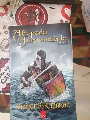 Quadrinho O Cavaleiro Andante livro I e II