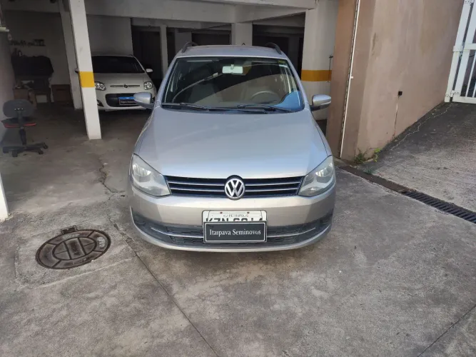 Volkswagen Spacefox 1.6/ 1.6 Trend Total Flex 8V 5P 2011