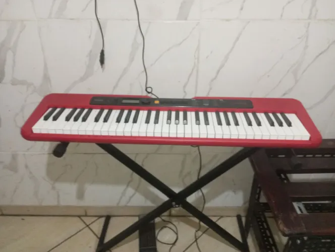 Cássio CT 200 um piano ótimo e eu aceito ofertas até 1500