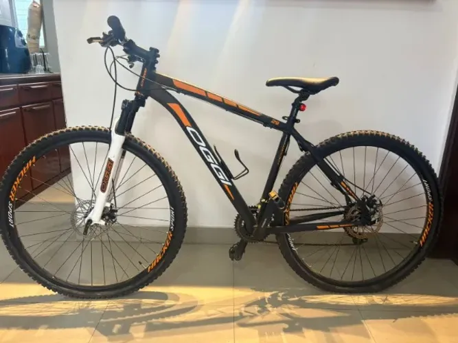 Oggi Hacker Sport - Aro 29 - Shimano