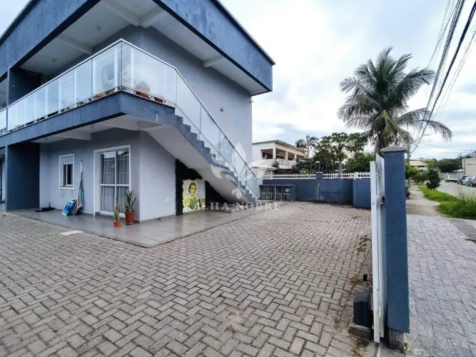 Apartamento Semi Mobiliado para Alugar com 1 Quarto no Campeche Florianópolis a 200m da Pr
