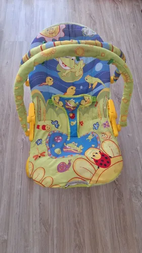 Barbada! Cadeira balanco para bebe