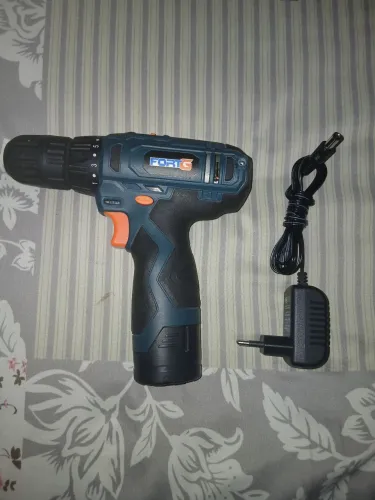 PARAFUSADEIRA E FURADEIRA