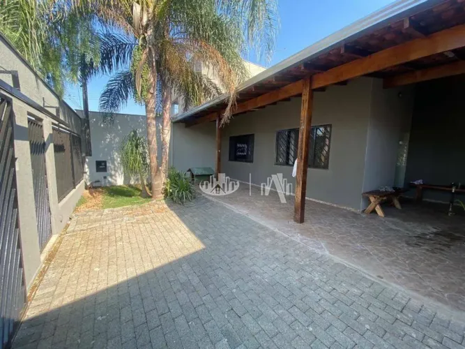 Casa com 3 quartos, 130 m² - venda por R$ 385.000 ou aluguel por R$ 2.166/mês - Residencia