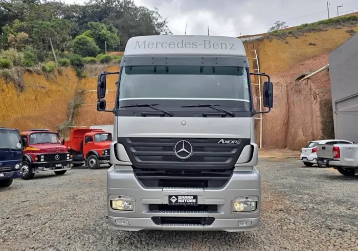 2019 Axor 2644