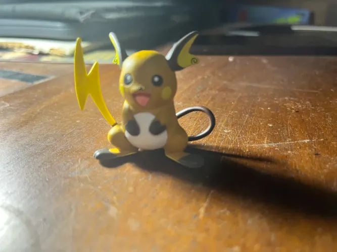 Pokémon Raichu Tomy Takara.
