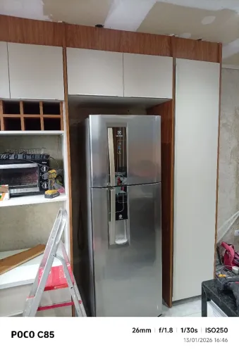 Serviços de marcenaria e pintura de casa e AP 