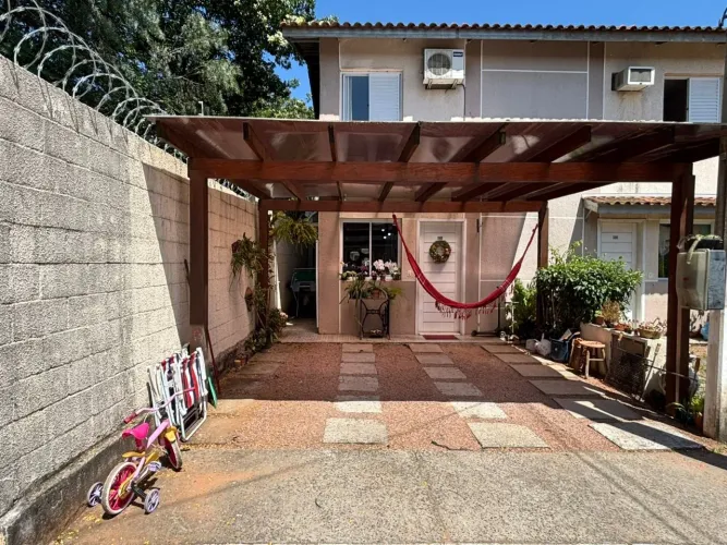 casa com garagem nos vale das figueiras