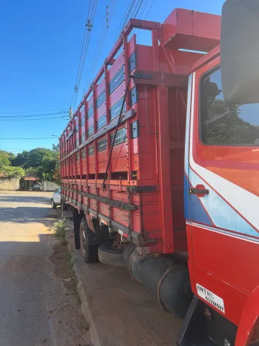 Mercedes bens 1218 impecável