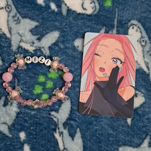 Pulseiras + Photocard Holográfico Alien Stage