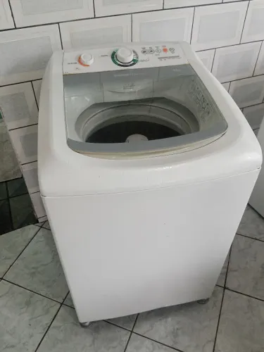 lavadora Consul facilite 10kg tudo funcionando ok em ótimo estado de conservação.