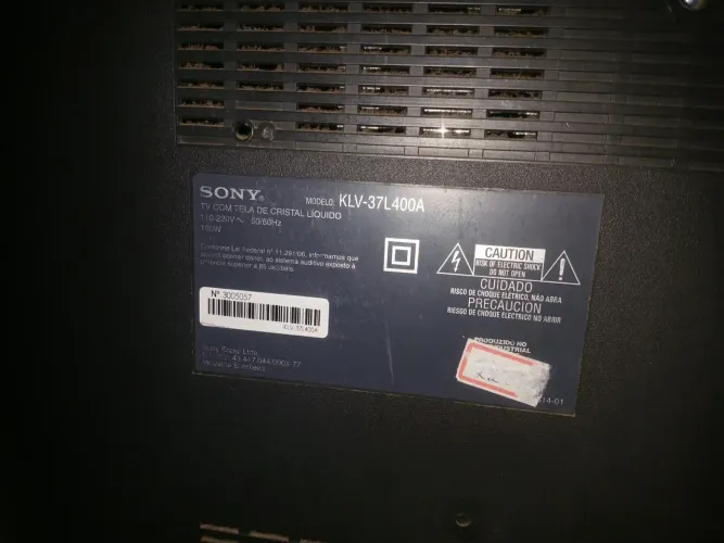 Vendo TV Sony 37 polegadas (defeito na placa - leia a descrição)