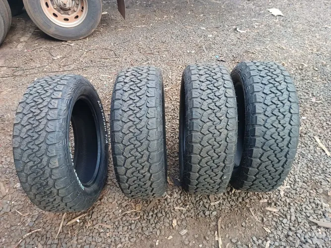 Pneus 225/60/18
