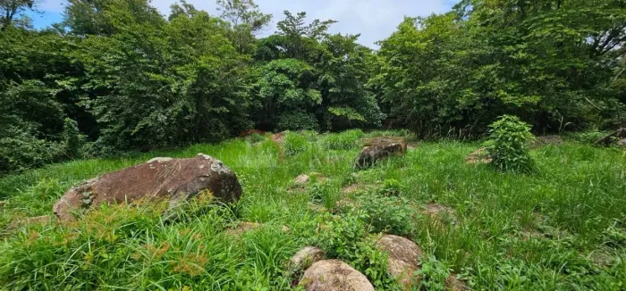 Excelente Terreno a venda no São Pedro com Escritura definitiva em Ilhabela.