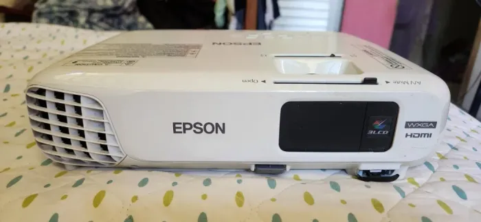 Projetor Epson Powerlite W18+