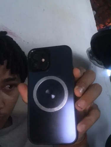 iPhone 12 todo original vendo ou troco olhe a descrição