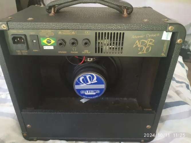 Cubo guitarra meteoro ADR 20 em promoção