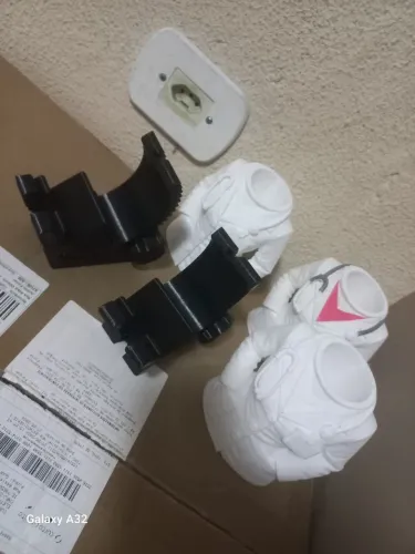 Kit Organizador: 2 Suportes para Celular + 3 Porta-Canetas Médico / Jaleco