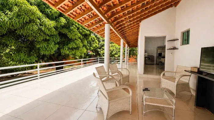 Casa Duplex com 4 suítes 380 m² em terreno de 1.500 m² Aceita veículo na entrada