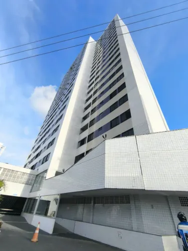 Apartamento em Petrópolis com vista para o mar e para o Rio Potengi