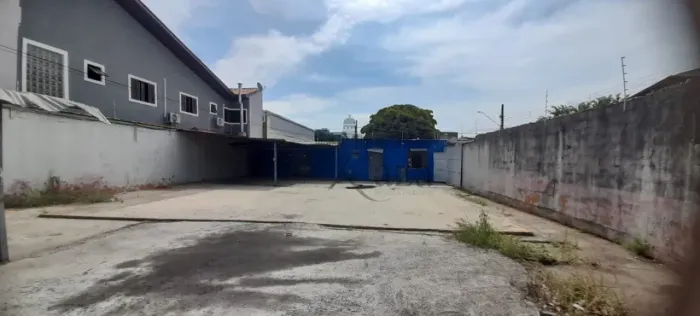 Oportunidade - Terreno Comercial - Bosque dos Ipês - 358m².