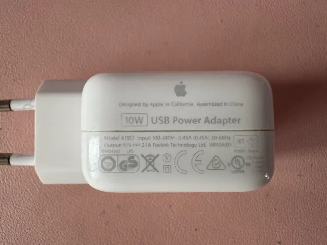Carregador apple usb 10w Model A1357