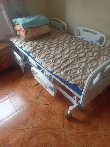 CAMA HOSPITALAR ELÉTRICA