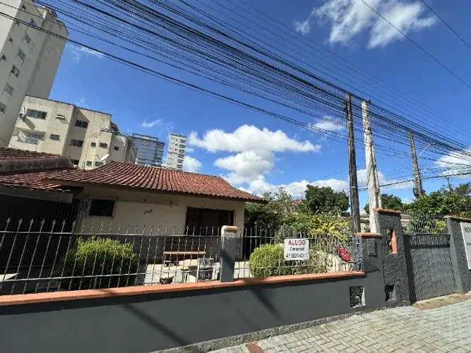 Alugo Casa e Terreno para comercio