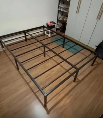 Cama casal de ferro