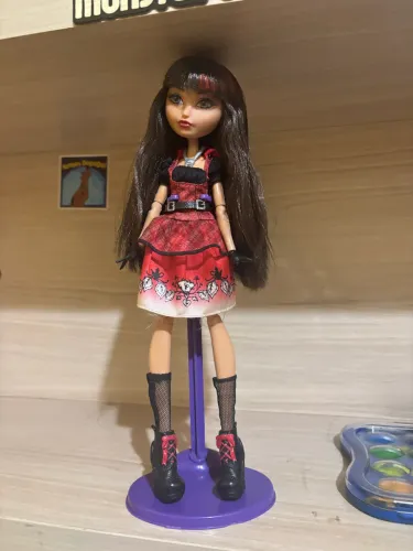 Ever after high Cerise