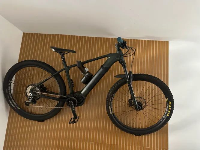Bicicleta elétrica sense impact etrail
