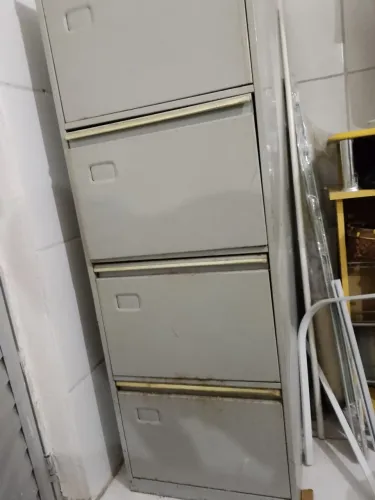 Arquivo de aço pasta suspensa com pastas