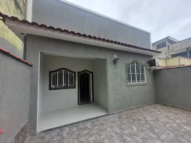 Locação casa 2 quartos Califórnia Nova Iguaçu - RJ