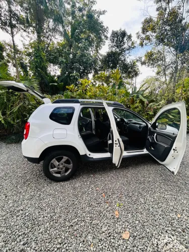 Renault Duster Dynamique 4X4 2.0 Hi-flex 16V MEC 2013