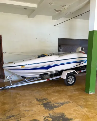 Lancha Twister motor 40hp 