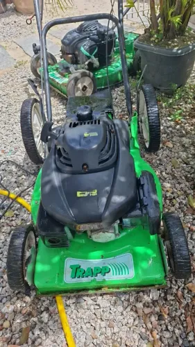 Vendo máquina de carinho em ótimo estado