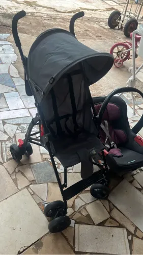 Carrinho de bebê para passeio, bebê conforto,e banheira