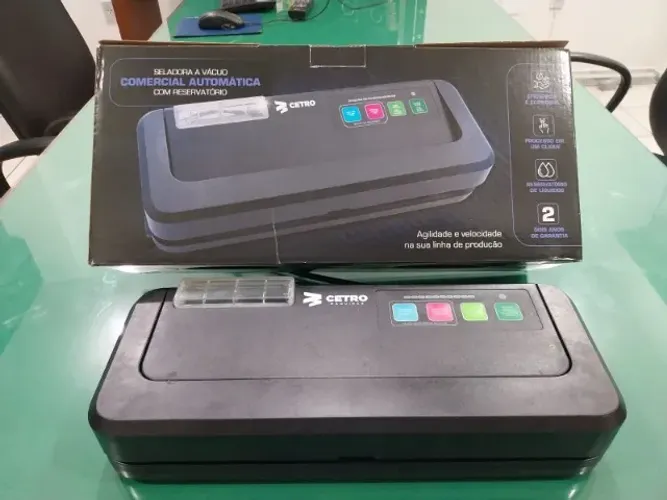 Seladora a Vácuo Comercial Automática com Reservatório CPVS 290 R - 110V