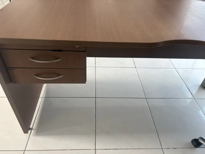 Mesa de Escritório