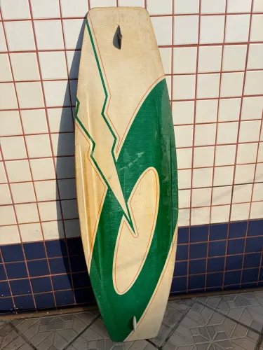 PRANCHA DE WAKEBOARD 