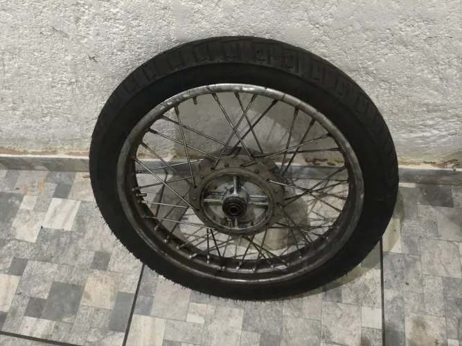 Vendo roda cg 150 traseira