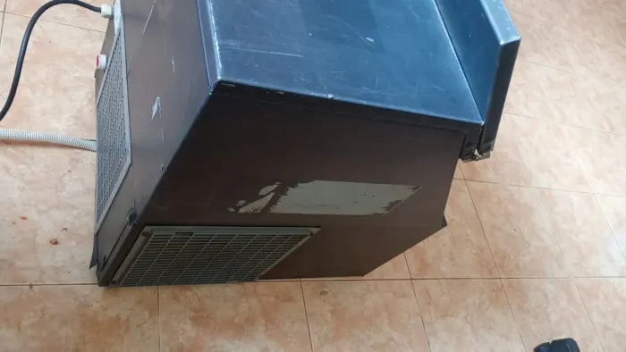 Vende máquina de gelo em cubos Evereste