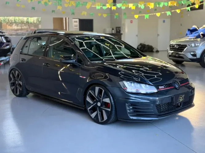 Volkswagen Golf GTI 2.0 TSI 220cv Aut. 2015