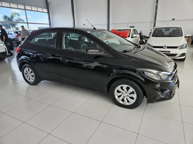 Chevrolet Onix Hatch LT 1.0 8V Flex Mec. 4P 2019