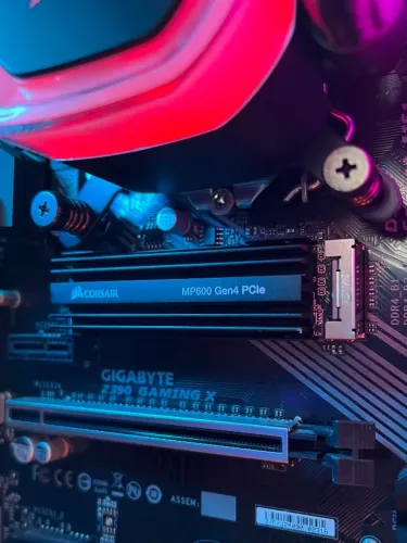 SSD Corsair MP600 2tb Gen 4 Force Series