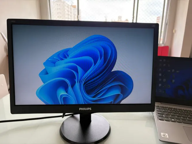 Monitor Philips 19 polegadas