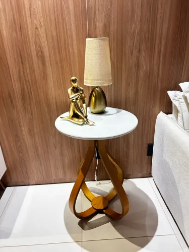 Mesa de canto